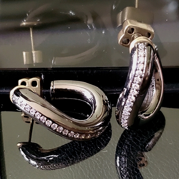 Curvy Pave Crystal Gunmetal Black Hoop Earrings - Picture 3 of 6